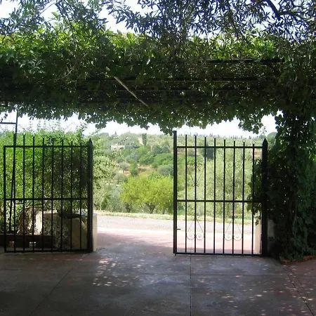 With 4 Bedrooms In With Wonderful Mountain View Private Pool And Enclosed Garden 30 Km From The Beach